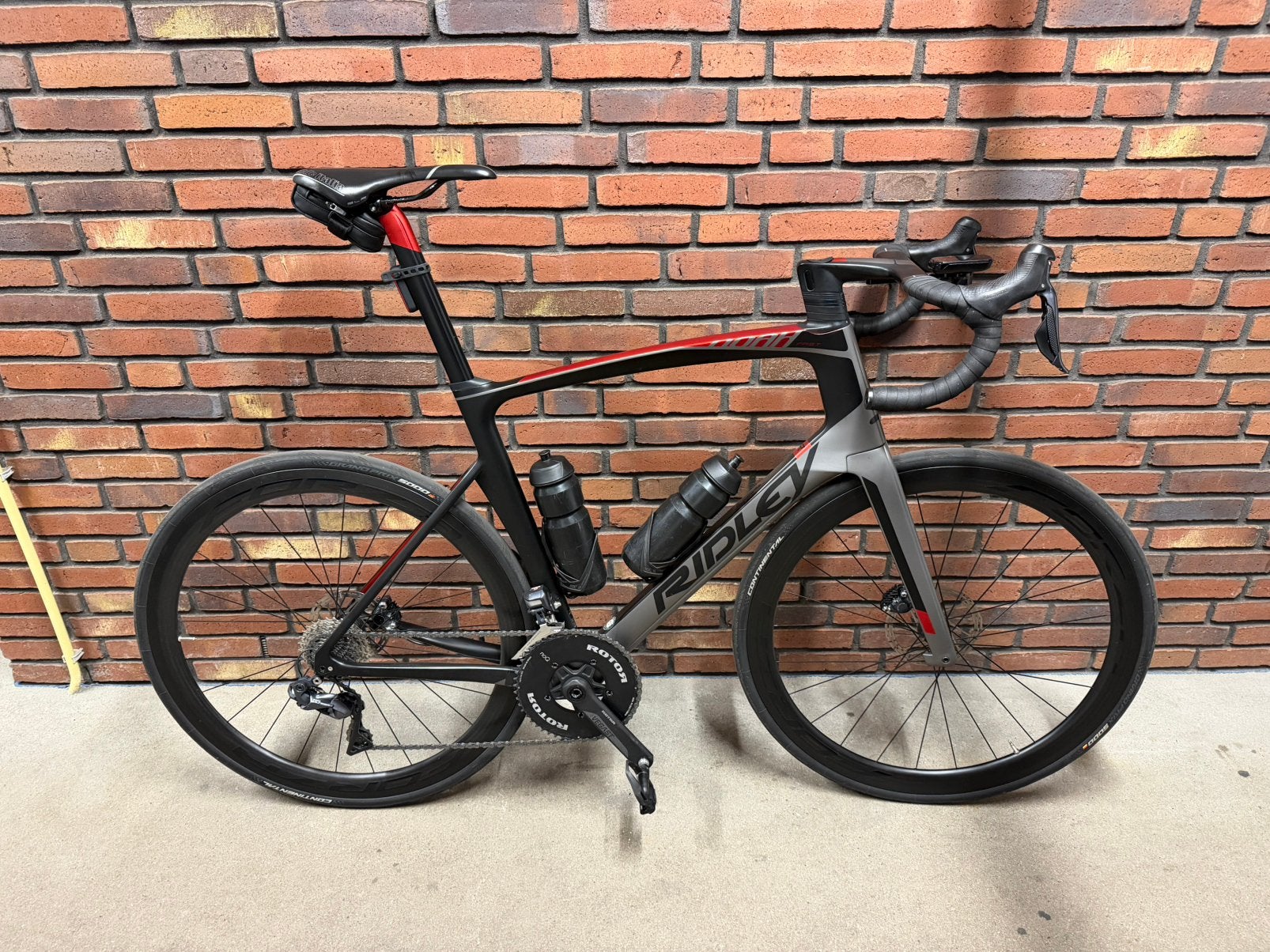 Ridley Noah Fast Disc - Maat L, net en goed onderhouden, Minder dan 10 versnellingen, Carbon, Heren, Zo goed als nieuw