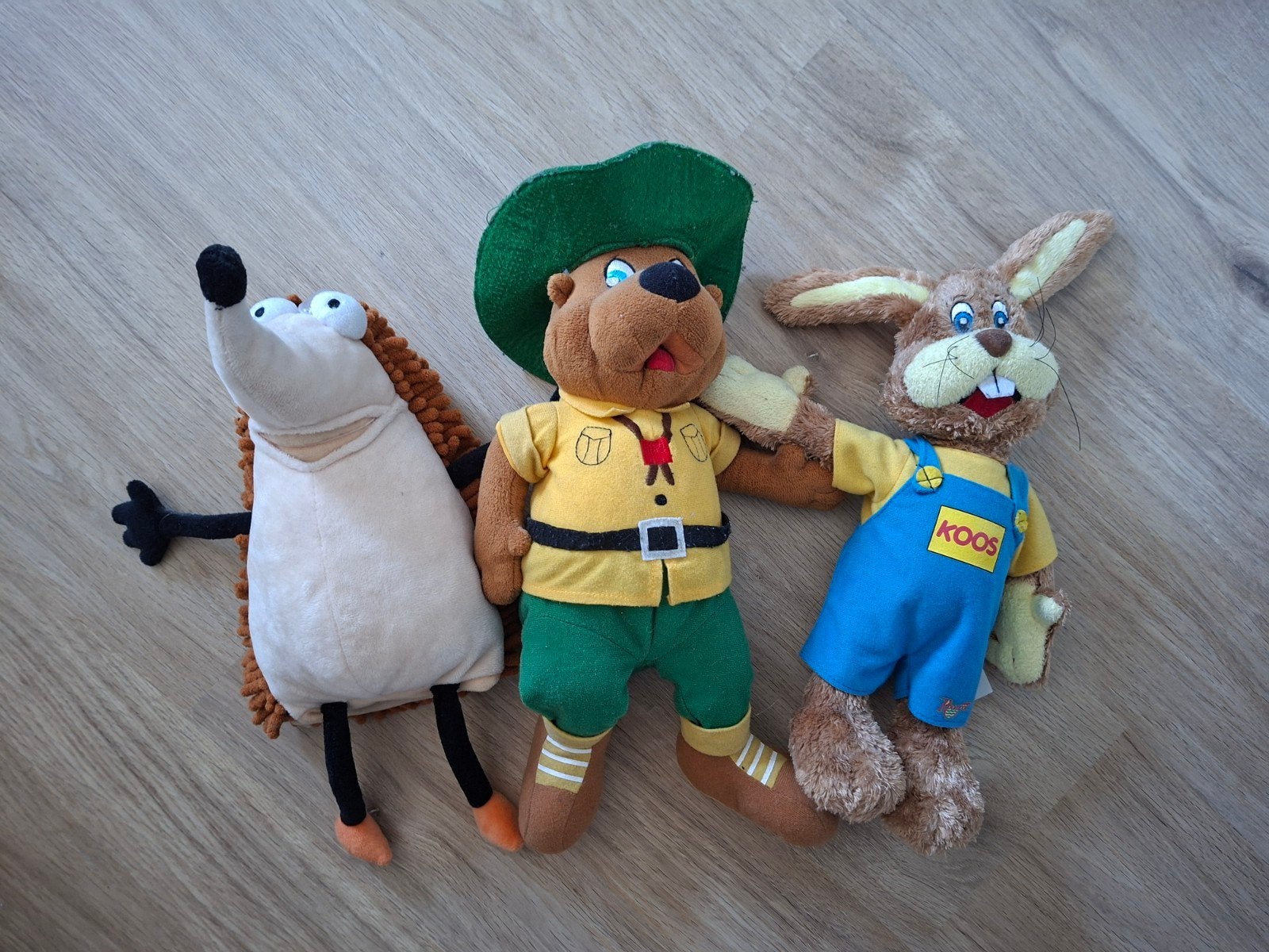 Knuffels Bollo de Beer en Koos Konijn, Kinderen en Baby's, Speelgoed | Knuffels en Pluche, Ophalen of Verzenden, Konijn