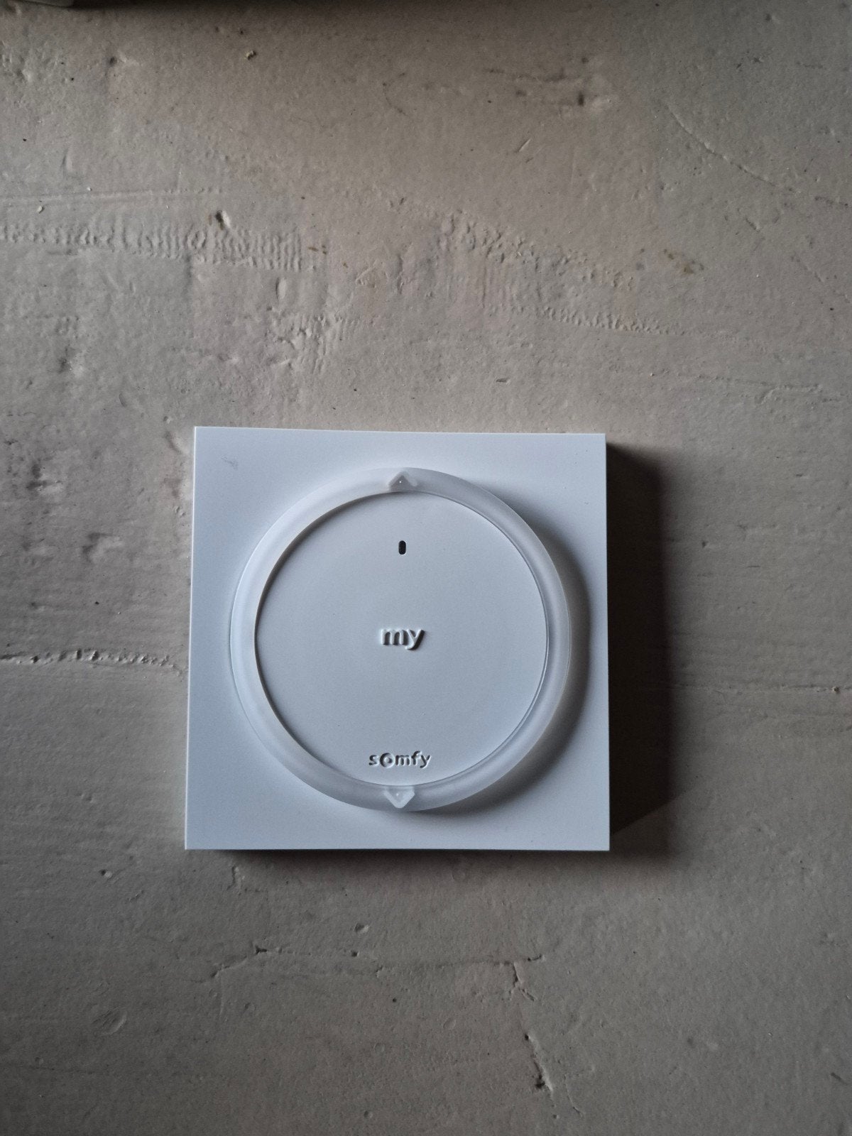 Somfy Amy io wandzender. Nieuw, Doe-het-zelf en Verbouw, Rolluiken, Minder dan 100 cm, Wit, Nieuw, Ophalen of Verzenden