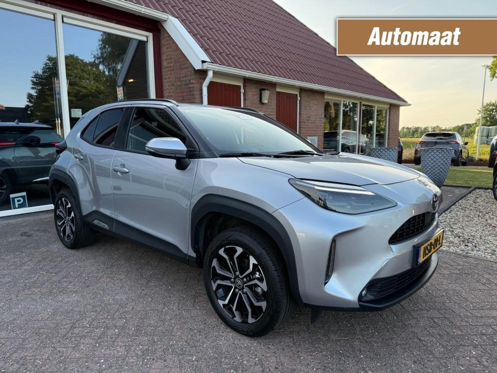 Toyota YARIS CROSS 1.5 HYBRID 130 PK DYNAMIC AUTOMAAT Nieuw!, Gebruikt, 750 kg, Met garantie (alle), 1490 cc