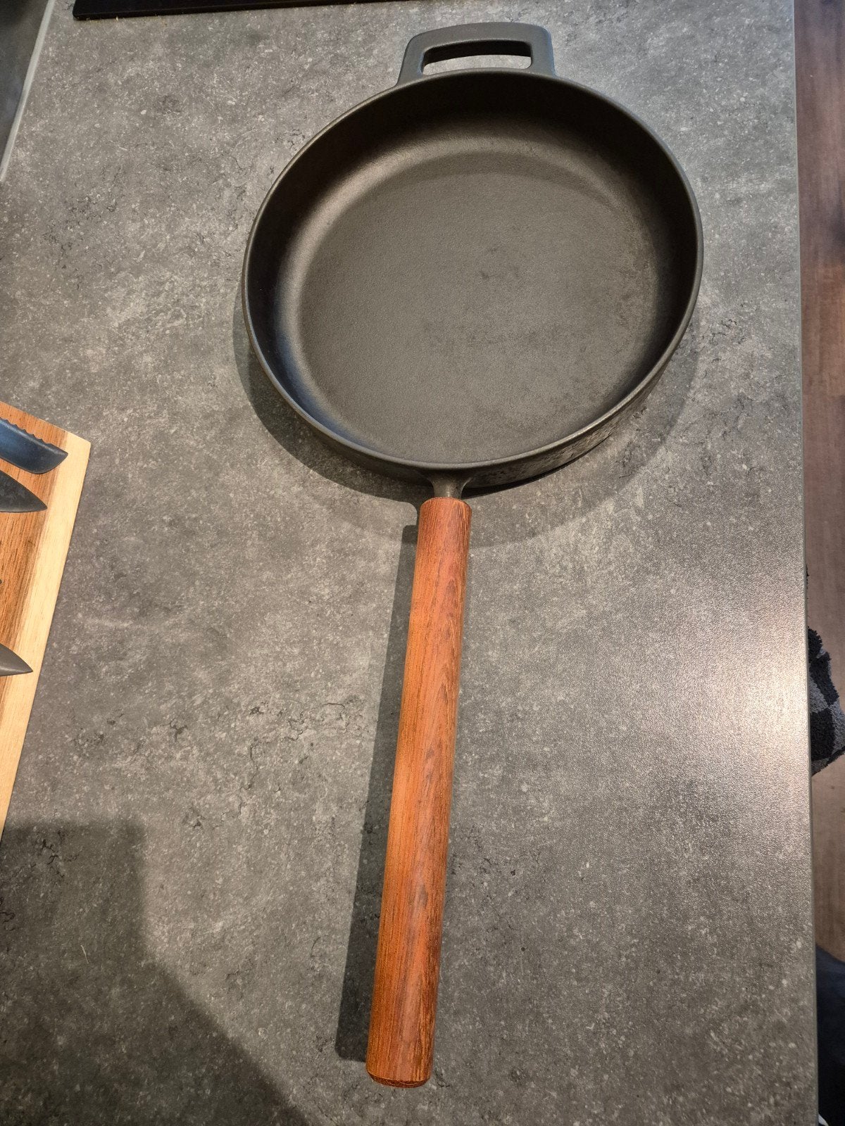 Combekk braadpan van gerecyclede treinrails, Ophalen of Verzenden, Gebruikt