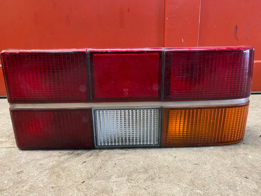 Rechter Achterlicht Volvo 240 sedan BJ 1981, Ophalen of Verzenden, Gebruikt, Volvo