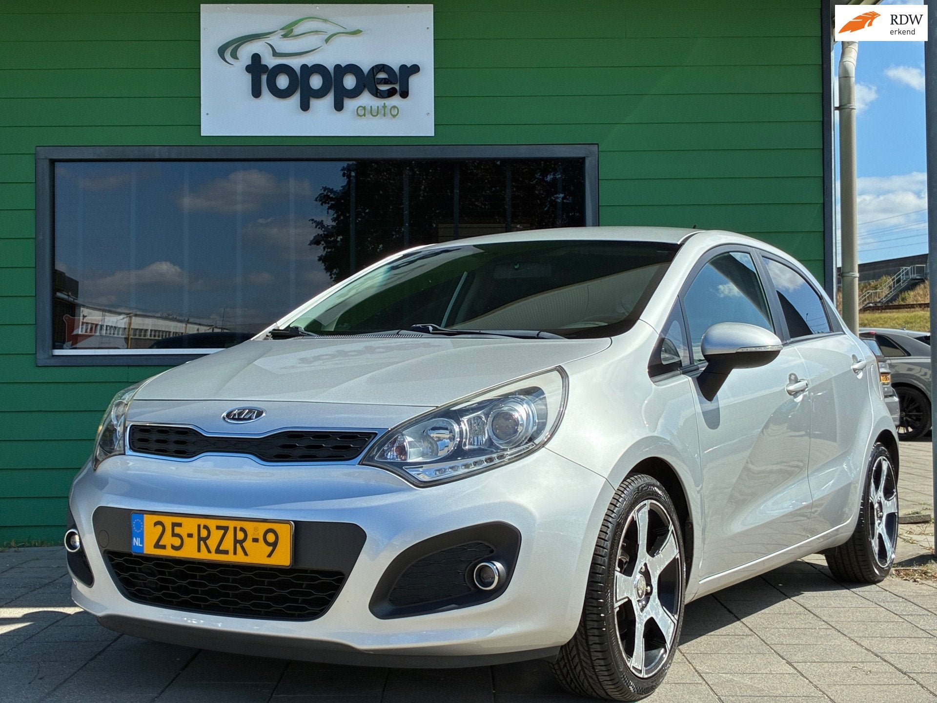 Kia Rio 1.2 CVVT Super Pack|CruiseControl|Climatronic|PDC|El, Euro 5, Gebruikt, 4 cilinders, 49 €/maand
