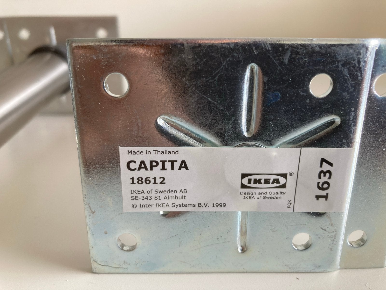 4x IKEA Capita poten voor kast, verstelbaar 8-9 cm, Ophalen, Gebruikt