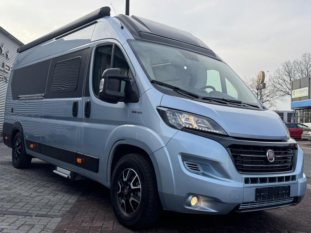 Caravans And Camping Mooveo