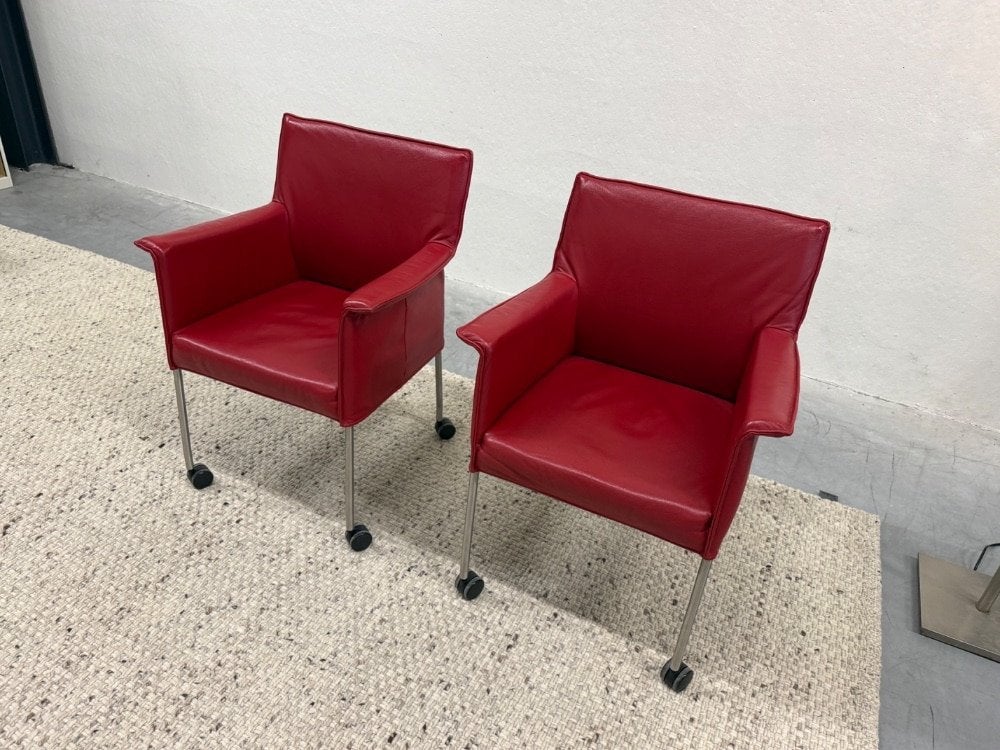2 Design on Stock Gola eetkamerstoel rood leer stoel, Huis en Inrichting, Stoelen, Twee, Gompenstraat 15, Design on Stock, Leer
