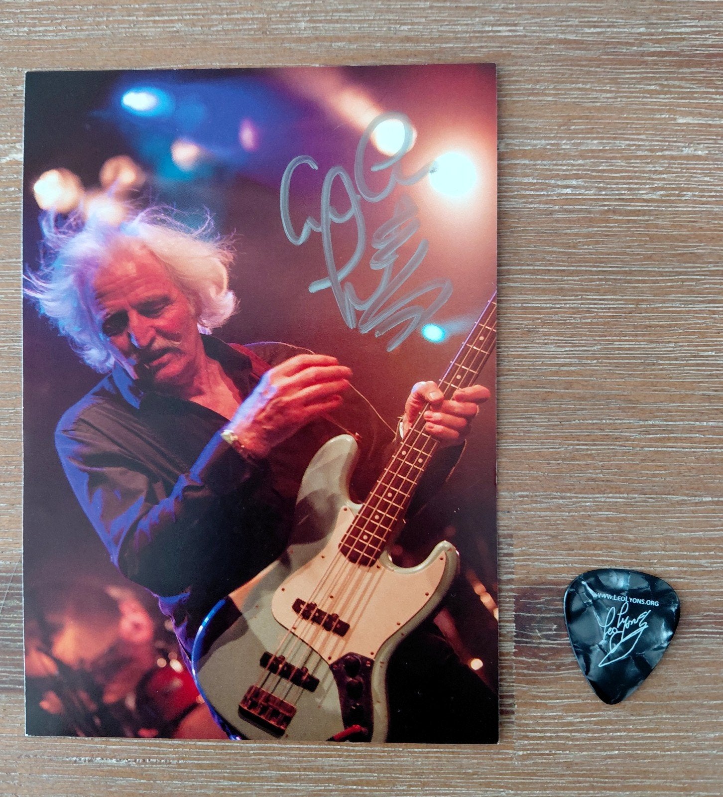 Ten years after gesigneerd en plectrum. ( zeldzaam ), Verzamelen, Muziek, Artiesten en Beroemdheden, Ophalen of Verzenden, Nieuw