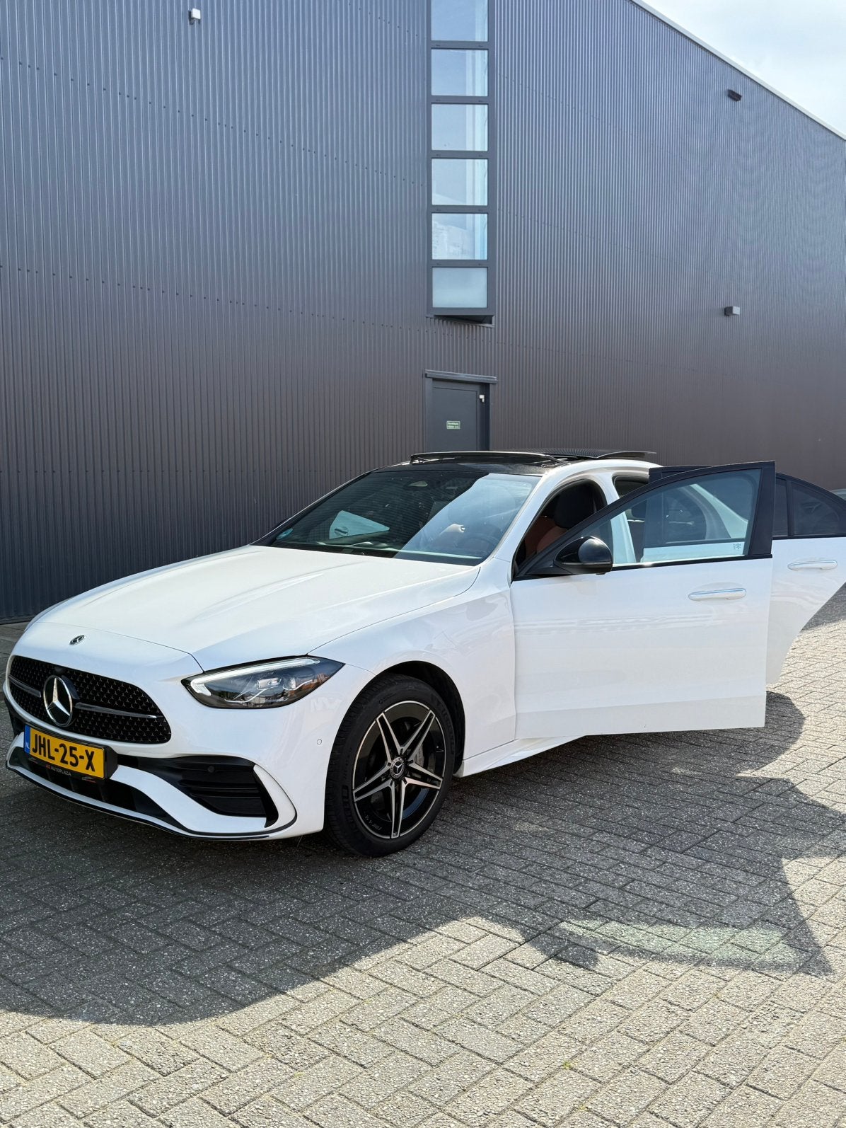 Mercedes-Benz C-Klasse C300 e Hybride 313pk /Pano-Burnmester, Auto's, Mercedes-Benz, Particulier, C-Klasse, Hybride Elektrisch/Benzine