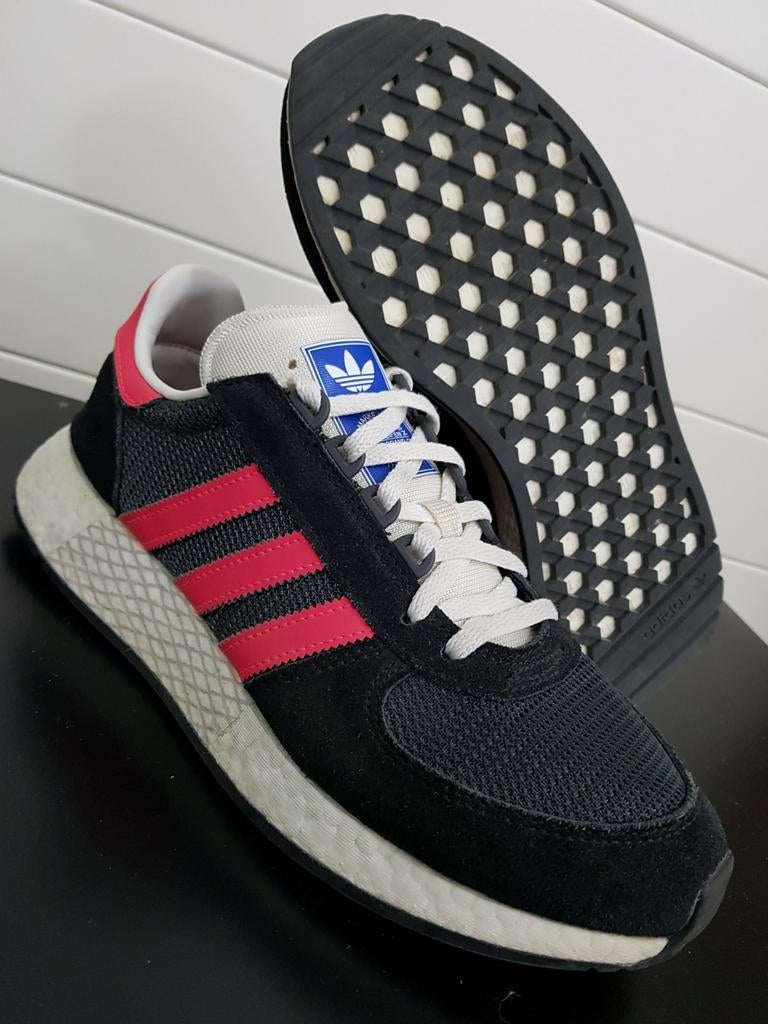Adidas Marathon Tech, Overige kleuren, Nieuw, Ophalen of Verzenden, Sneakers of Gympen