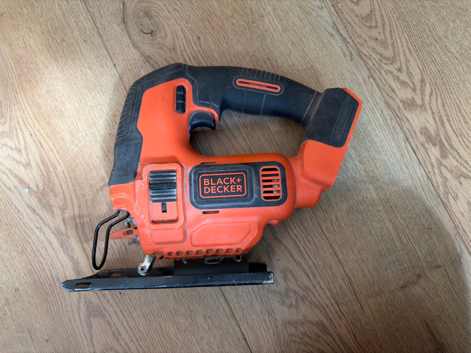 Black+Decker Accu Decoupeerzaag - zonder accu, Ophalen of Verzenden, Gebruikt, Decoupeerzaag