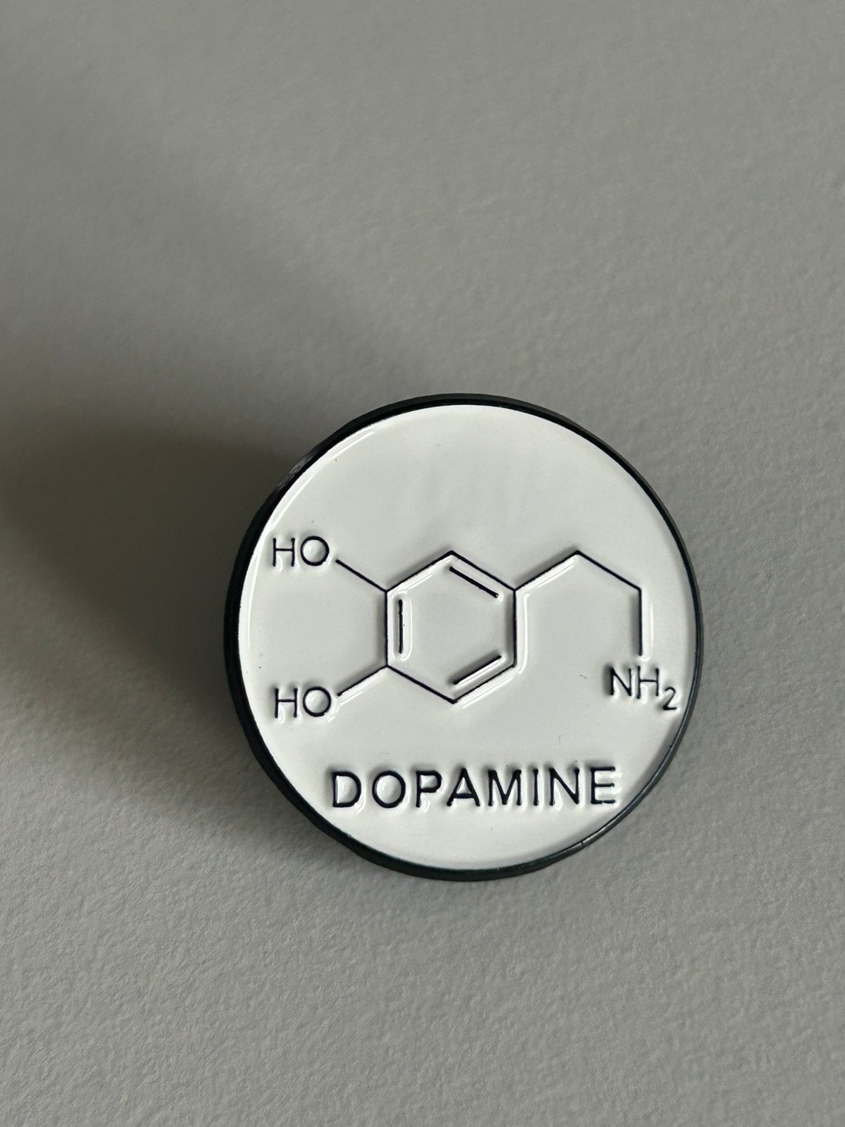 Pin dopamine, Verzamelen, Speldjes, Pins en Buttons, Ophalen of Verzenden, Nieuw