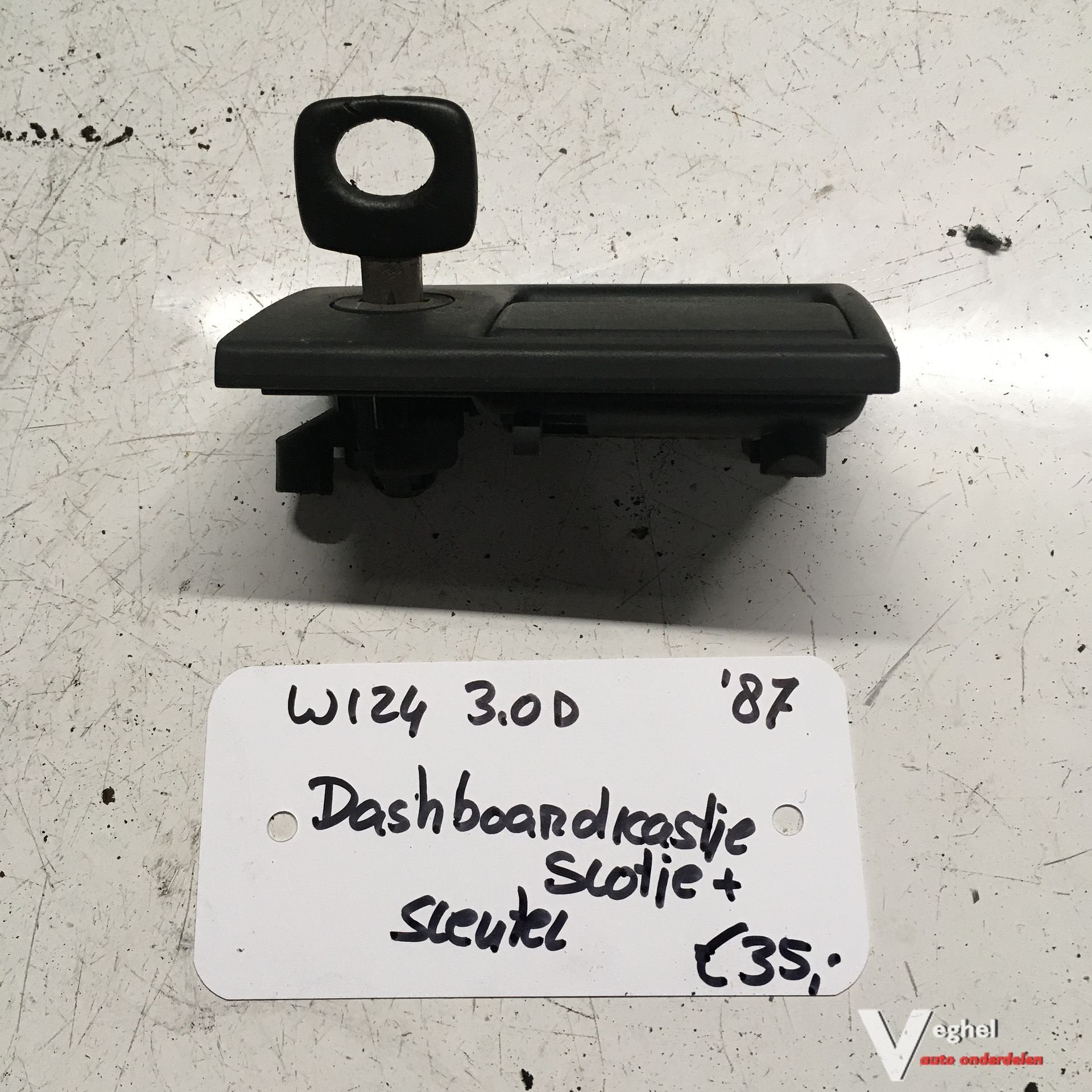 Mercedes W124  Dashboardkastje slot met sleutel 124 680 0084, Gebruikt, -, -, Ophalen of Verzenden