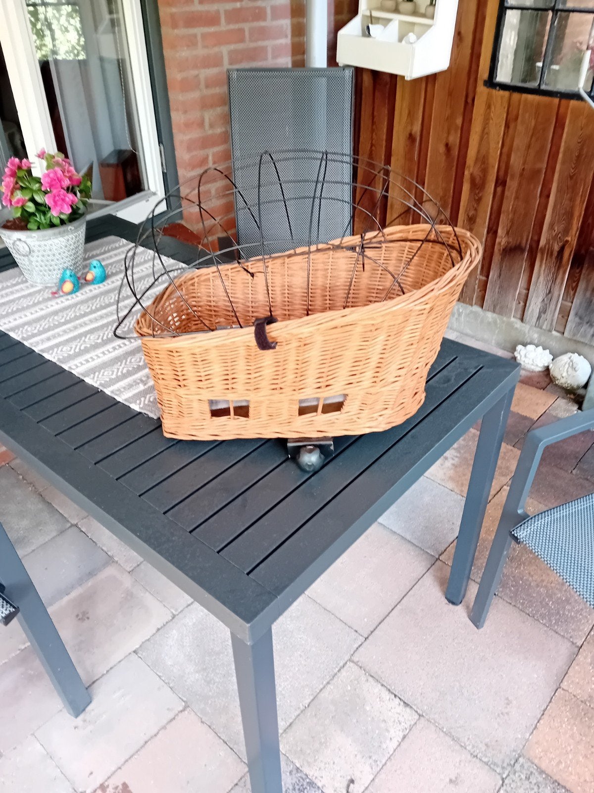 Rotan fietsmand met metalen frame, Ophalen, Gebruikt, Fietsmand