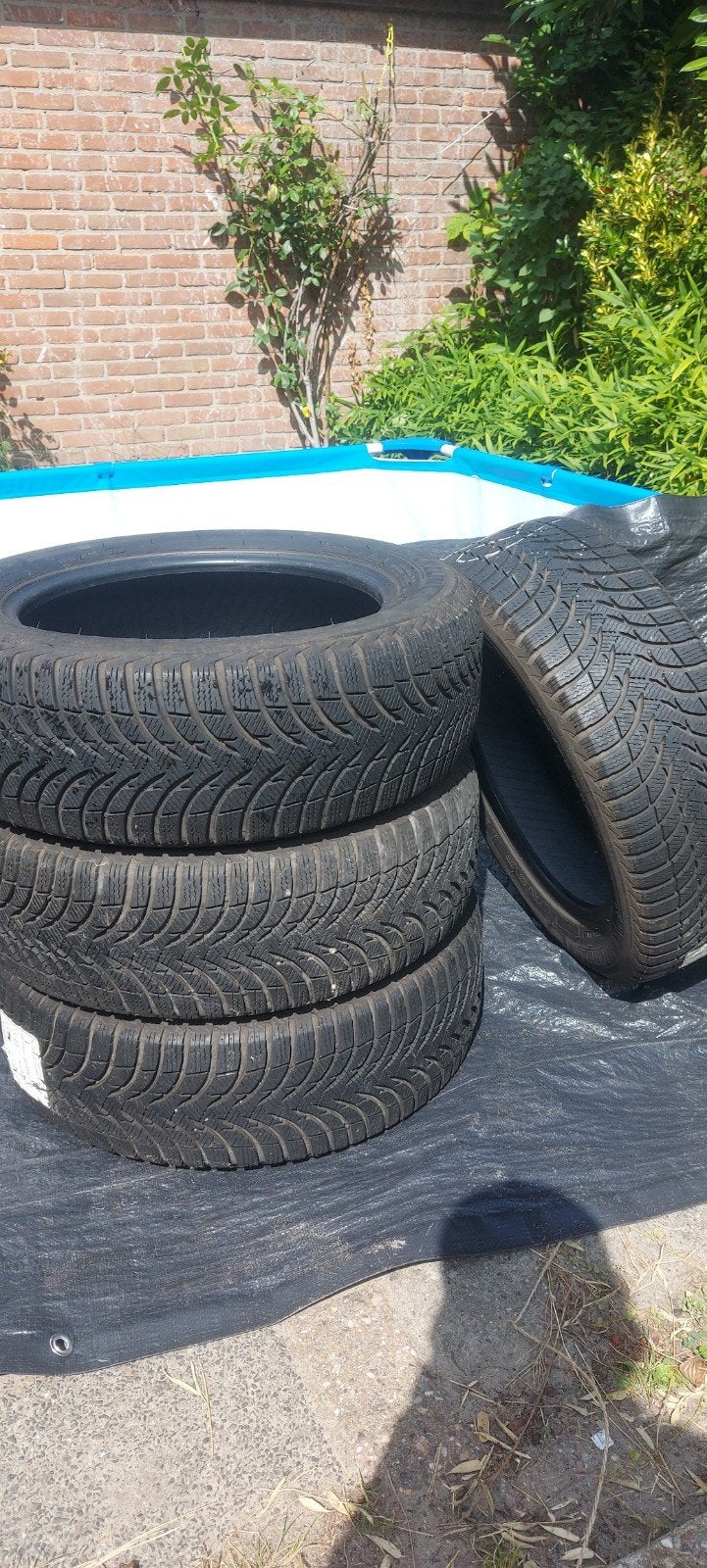Michelin winterbanden 205/55, Ophalen, Zo goed als nieuw