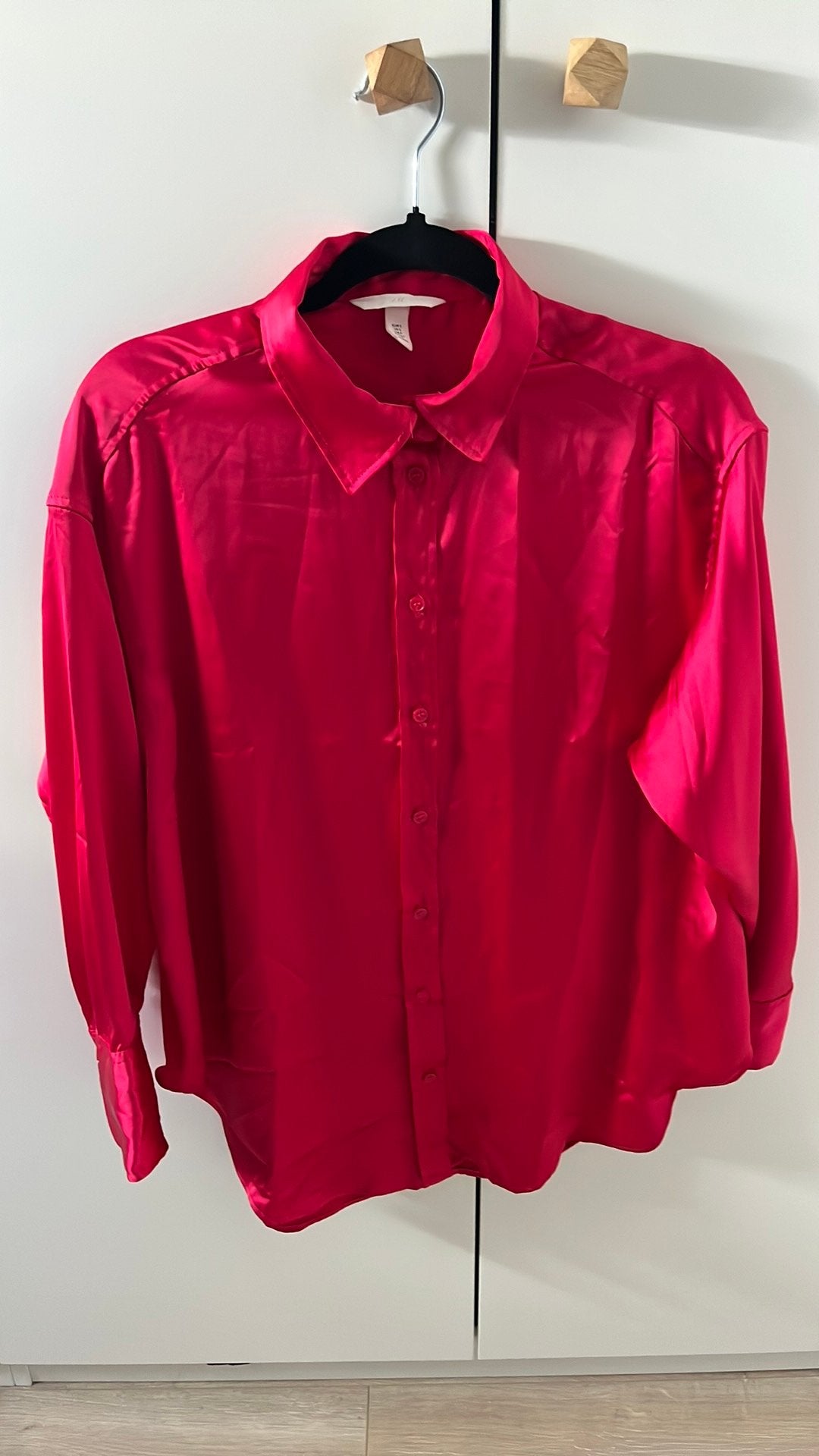 roze satijnen blouse van H&M - S, H&M, Ophalen of Verzenden, Zo goed als nieuw, Maat 36 (S)