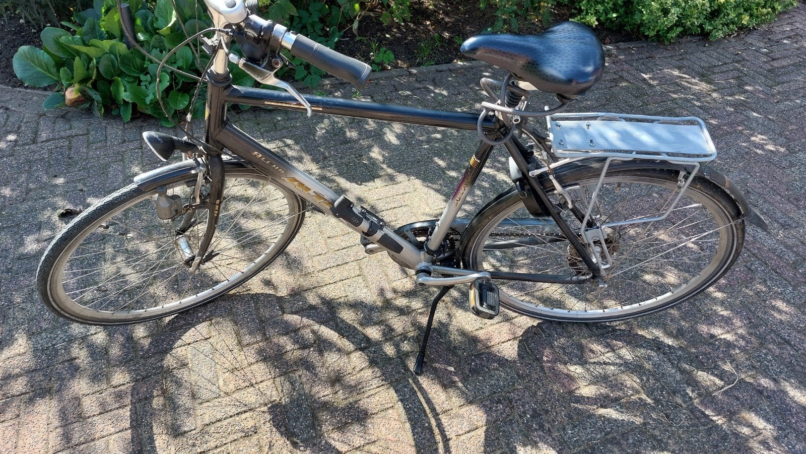 Gebruikte fiets met versnellingen en bagagedrager, Overige merken, Gebruikt, Velgrem, Versnellingen