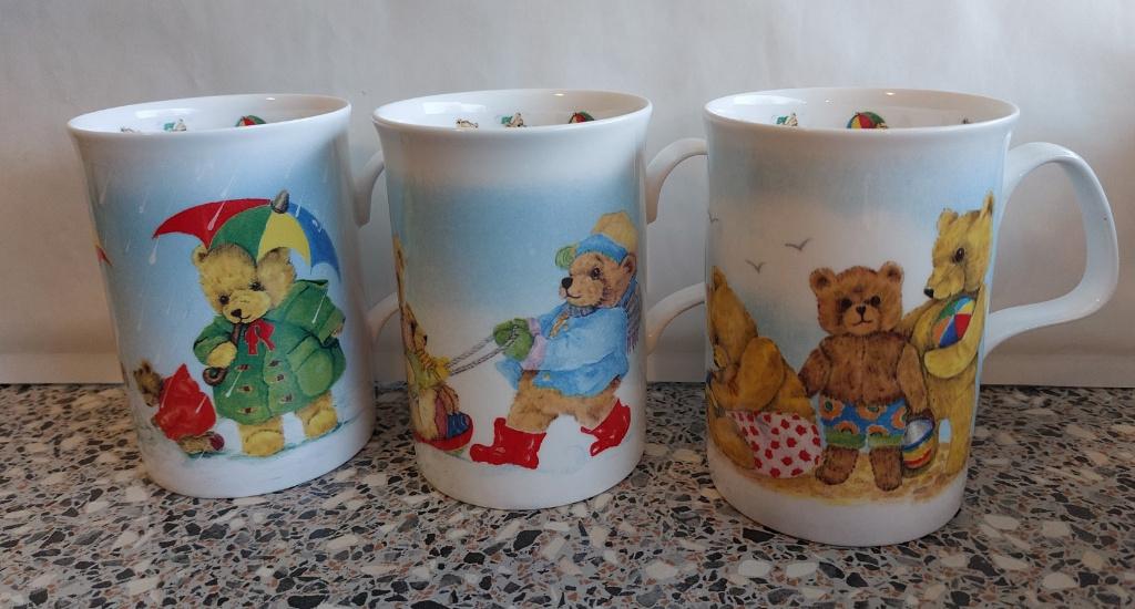 Drie 3 mokken bekers Playtime Teddy beer Roy Kirkham met oor, Huis en Inrichting, Keuken | Servies, Ophalen of Verzenden, Zo goed als nieuw