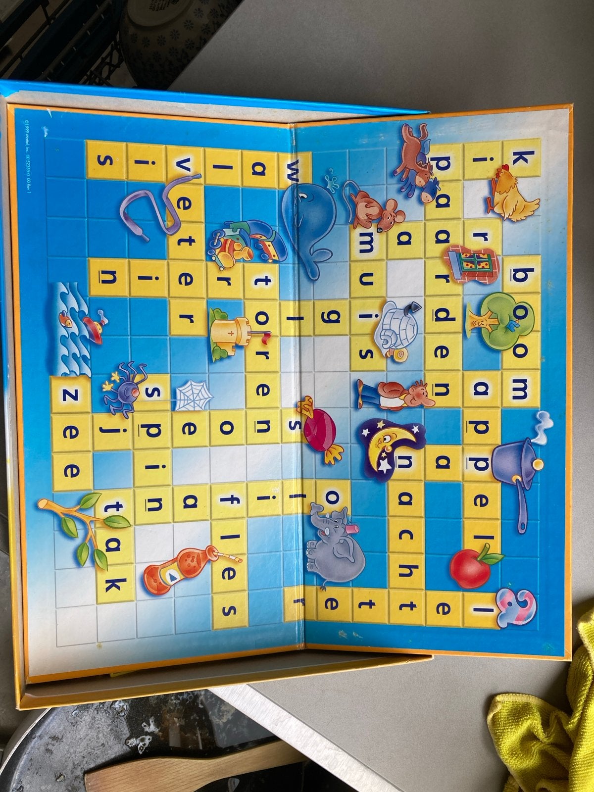 Scrabble Junior, Drie of vier spelers, Ophalen, Gebruikt