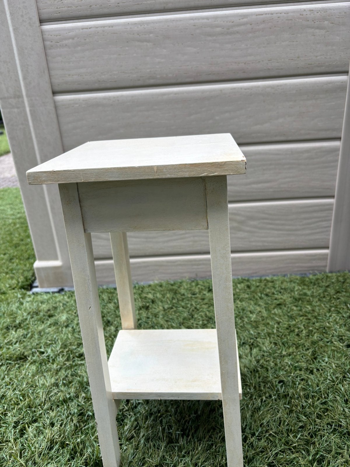 Houten plantentafeltje  met plankje, Huis en Inrichting, Tafels | Bijzettafels, 45 tot 60 cm, Minder dan 55 cm, Gebruikt, Verzenden