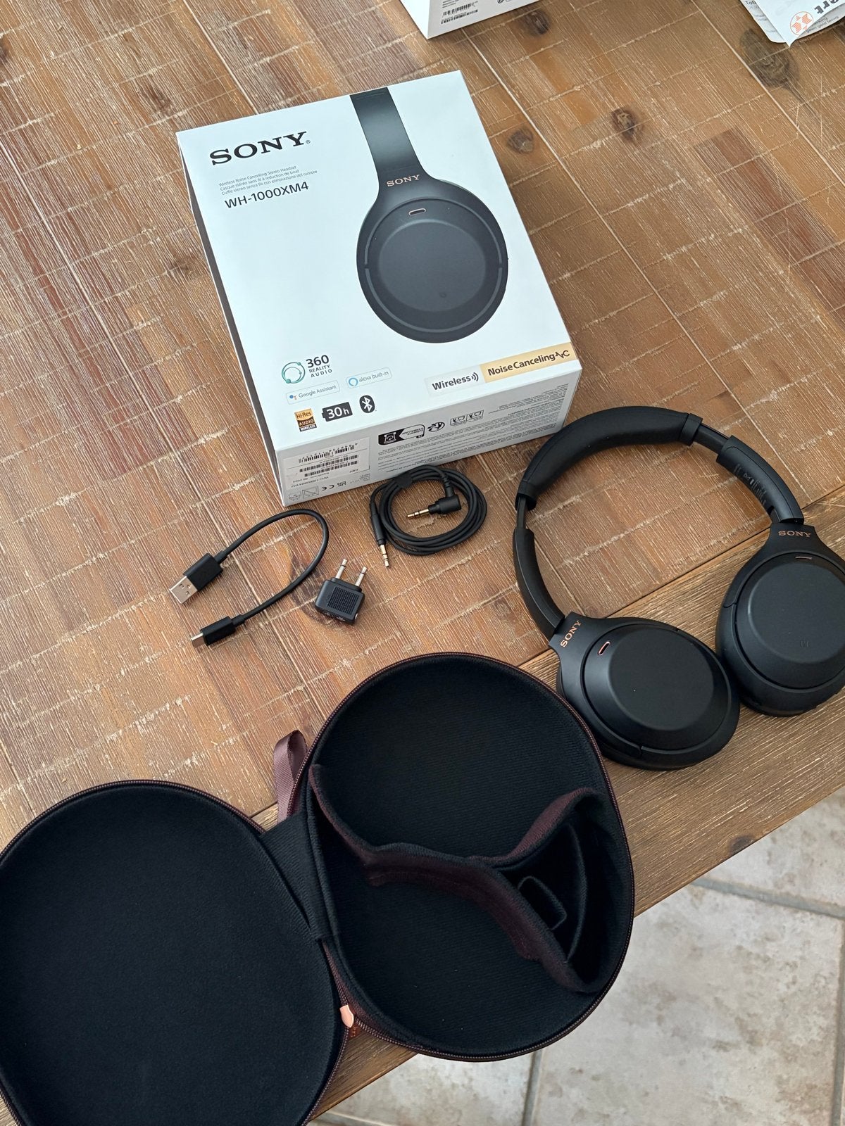 Sony WH-1000XM4 Noise Cancelling Koptelefoon Zwart, Ophalen, Draadloos, Zo goed als nieuw, Zwart