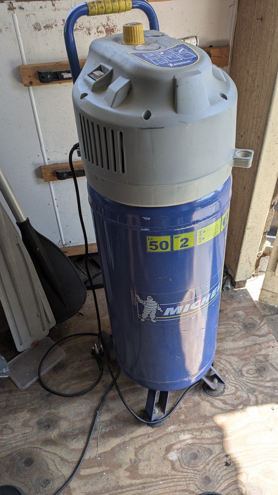 Michelin 50 liter compressor, 220V, werkt goed, Ophalen, Gebruikt, 10 bar of meer, 25 tot 100 liter