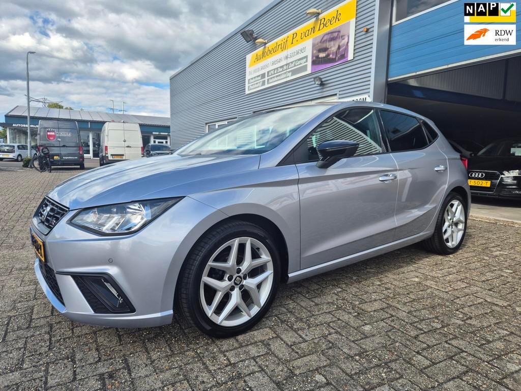 Seat Ibiza 1.0 TSI 70Kw / 95 Pk FR Business Intense 5-Drs, Voorwielaandrijving, Stof, 95 pk, Ibiza