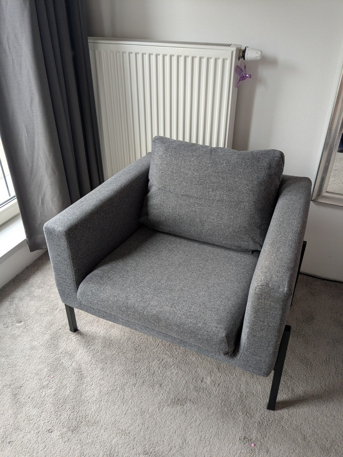 IKEA KOARP stoel, donkergrijs met zwarte poten, Ophalen, Eenpersoons, 75 tot 100 cm, Zo goed als nieuw