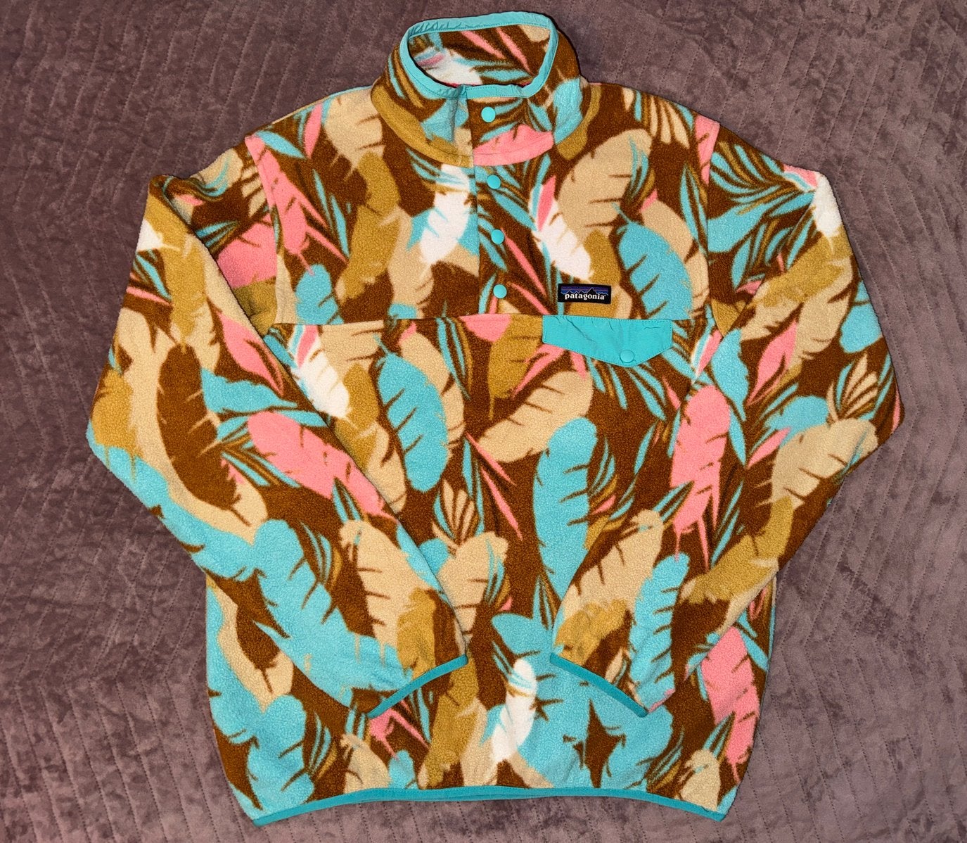 Patagonia Synchilla Snap-T Fleece Pullover Hawaiian Feathers, Ophalen of Verzenden, Zo goed als nieuw, Maat 38/40 (M), Meerkleurig