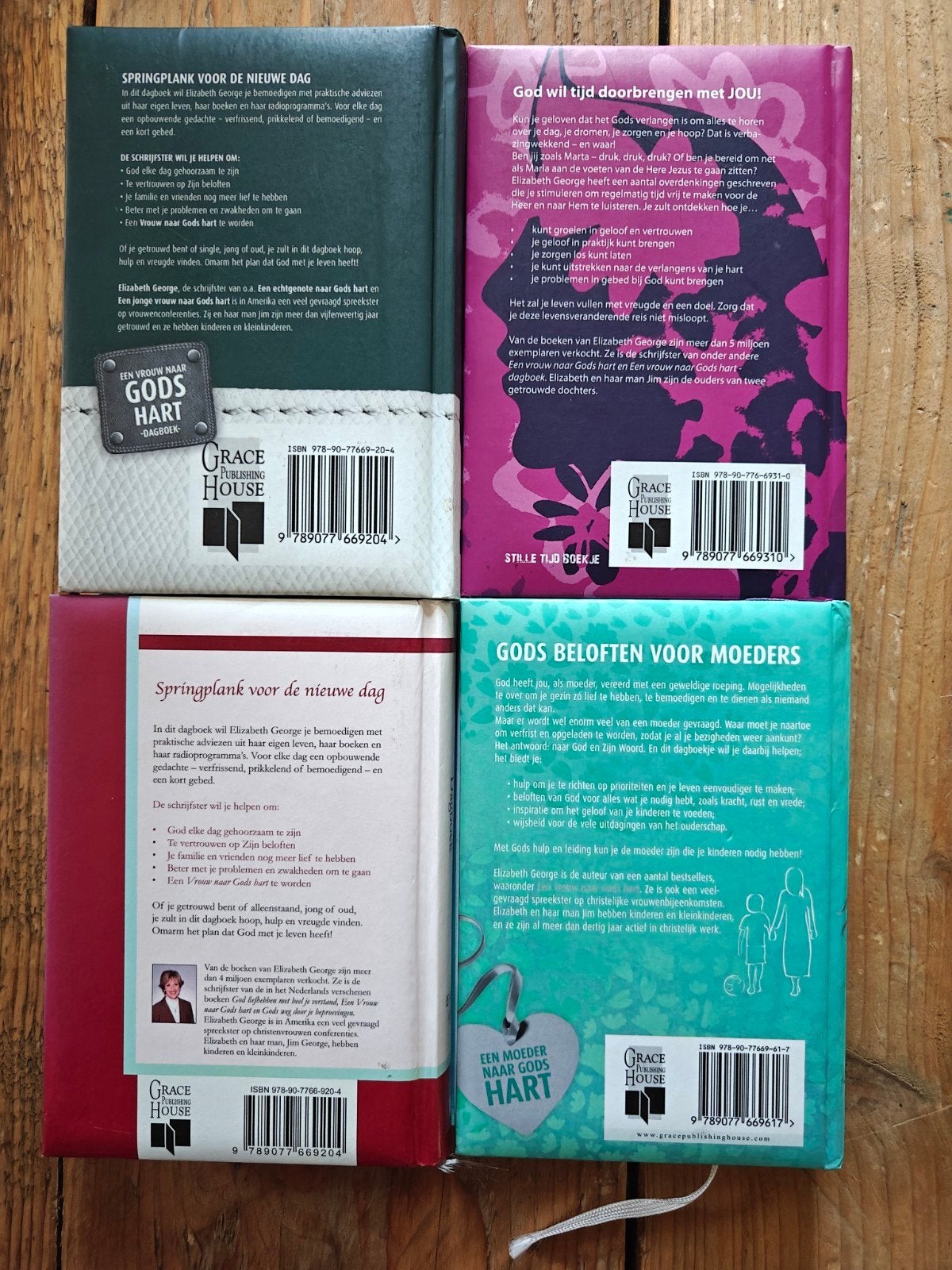 4 Dagboeken voor vrouwen van Elisabeth George., Boeken, Godsdienst en Theologie, Ophalen of Verzenden