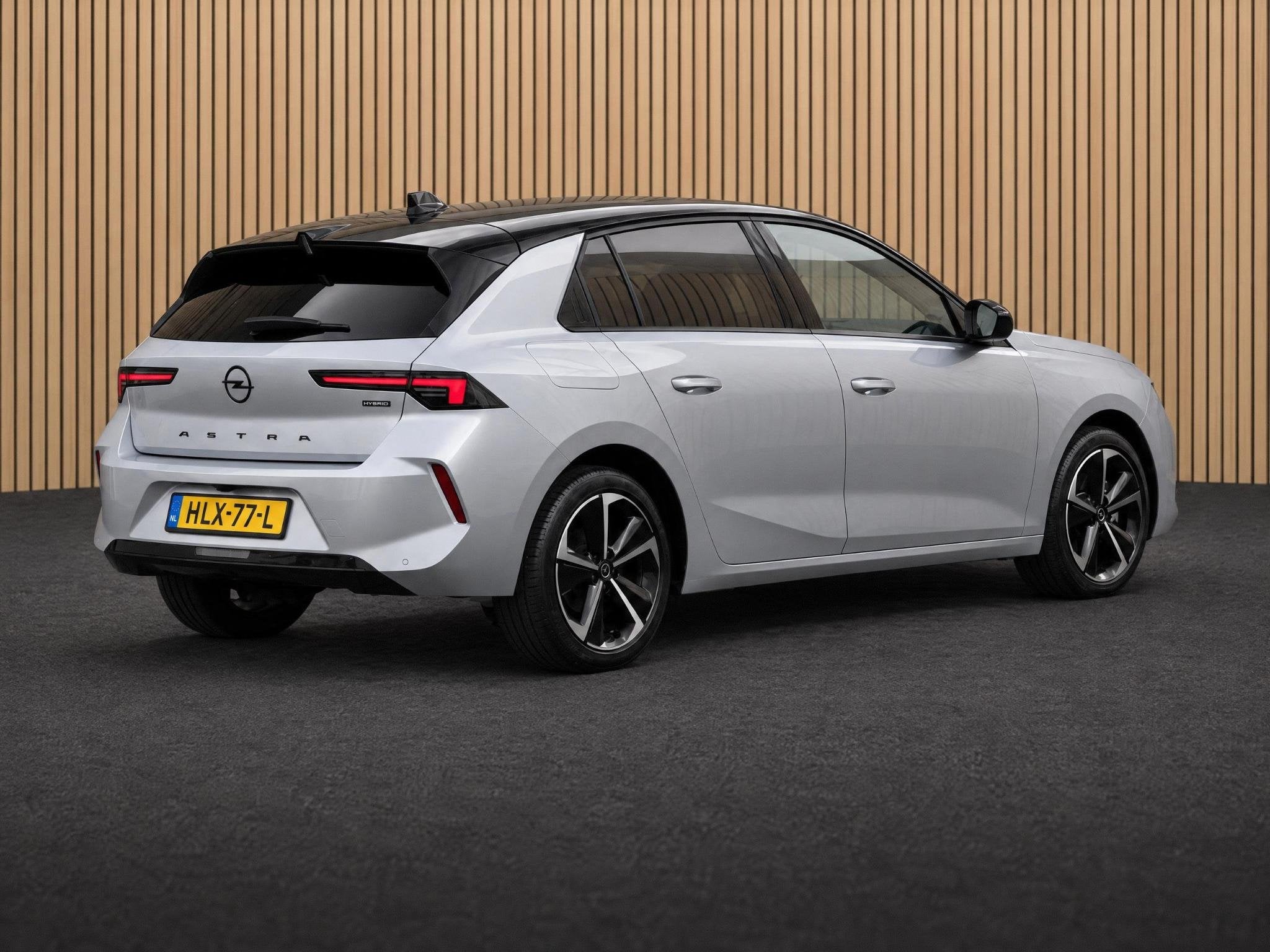 Opel Astra 1.2 Turbo Hybrid GS | 360° Camera / HUD / Stoel, Auto's, Gebruikt, Euro 6, 1199 cc, Origineel Nederlands