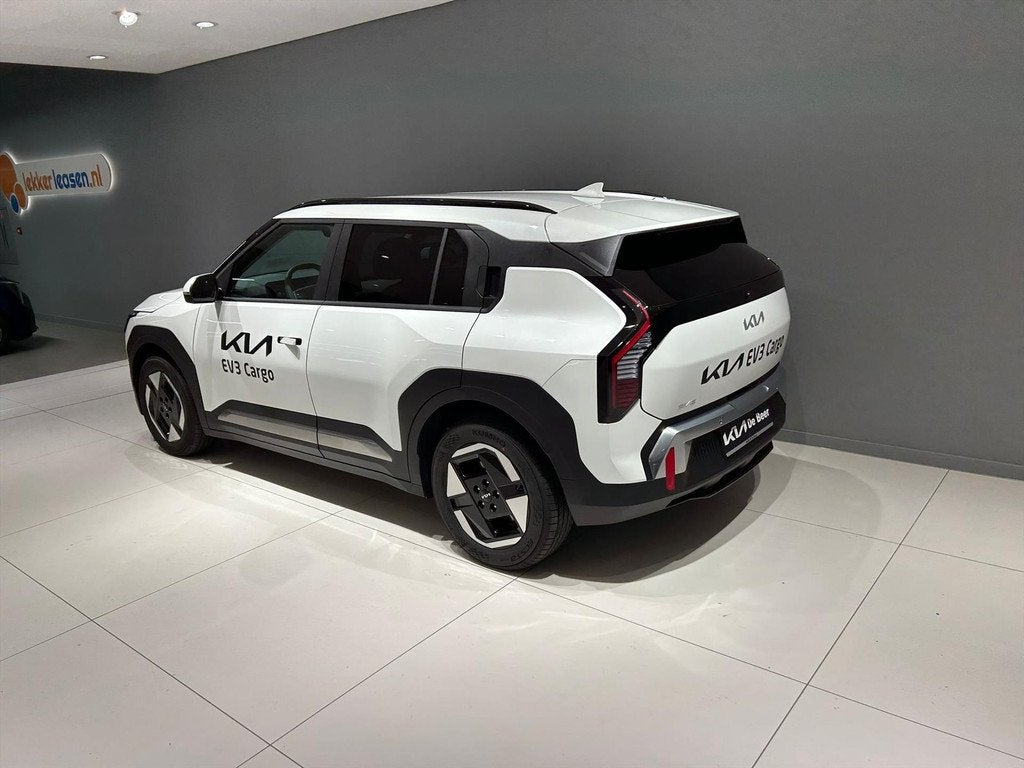 KIA Ev3 81,4 kWh 204pk Plus CARGO, Stof, 33 min, Wit, Origineel Nederlands