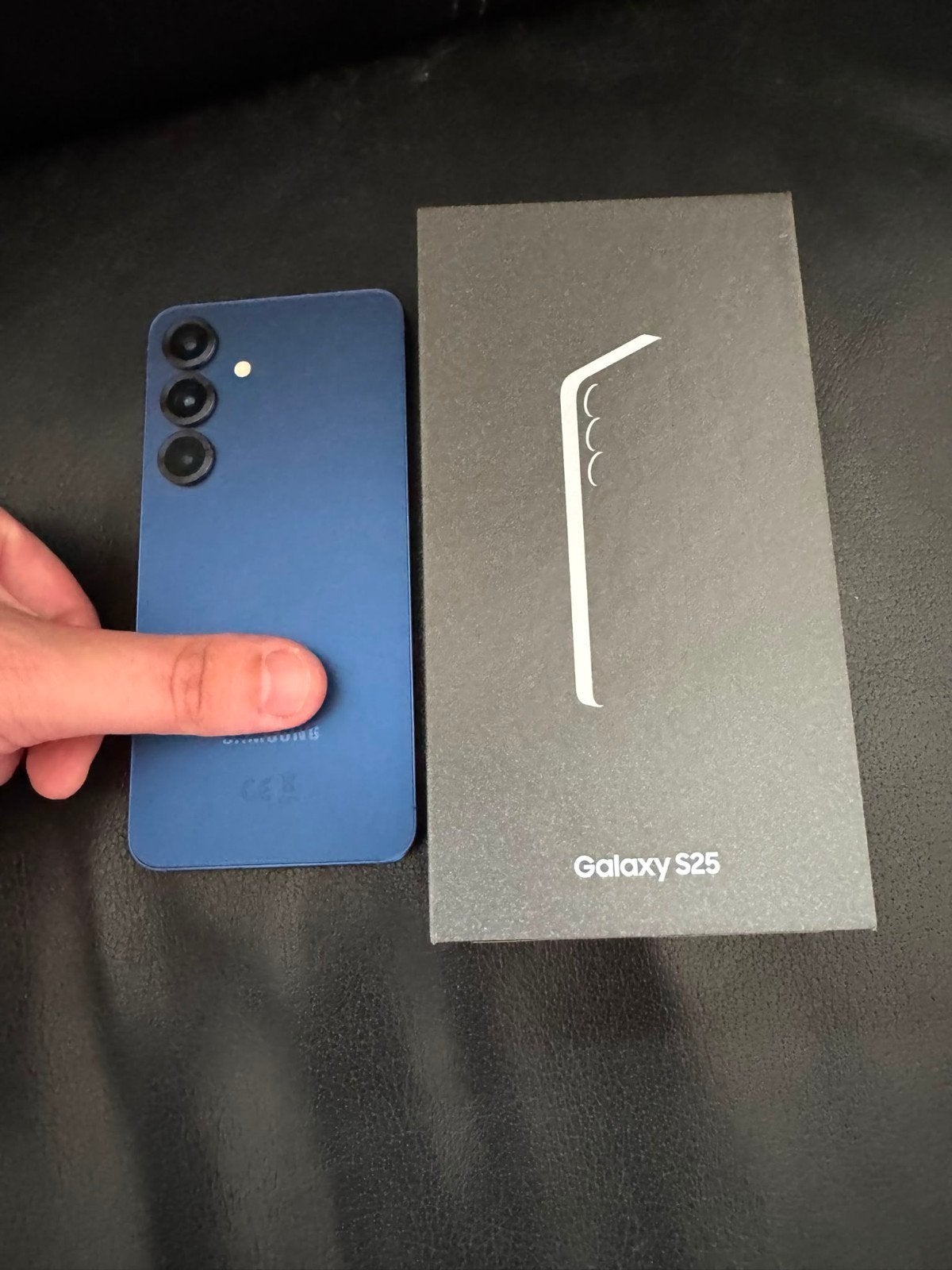 Samsung Galaxy S25, Telecommunicatie, Overige modellen, Blauw, Touchscreen, Nieuw