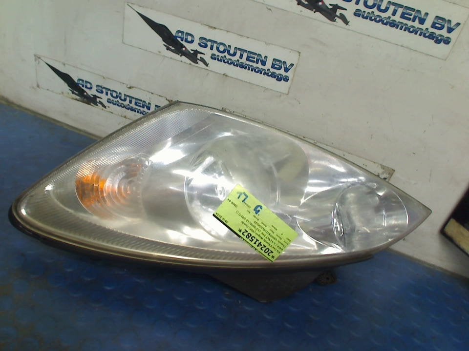 Koplamp Links Kia Cee'd Sporty Wagon (EDF) 2008 921011H000, Info@kia.de, Kia Deutschland GmbH, Gebruikt, Theodor-Heuss-Allee 11, Frankfurt am Main 60486, , Duitsland