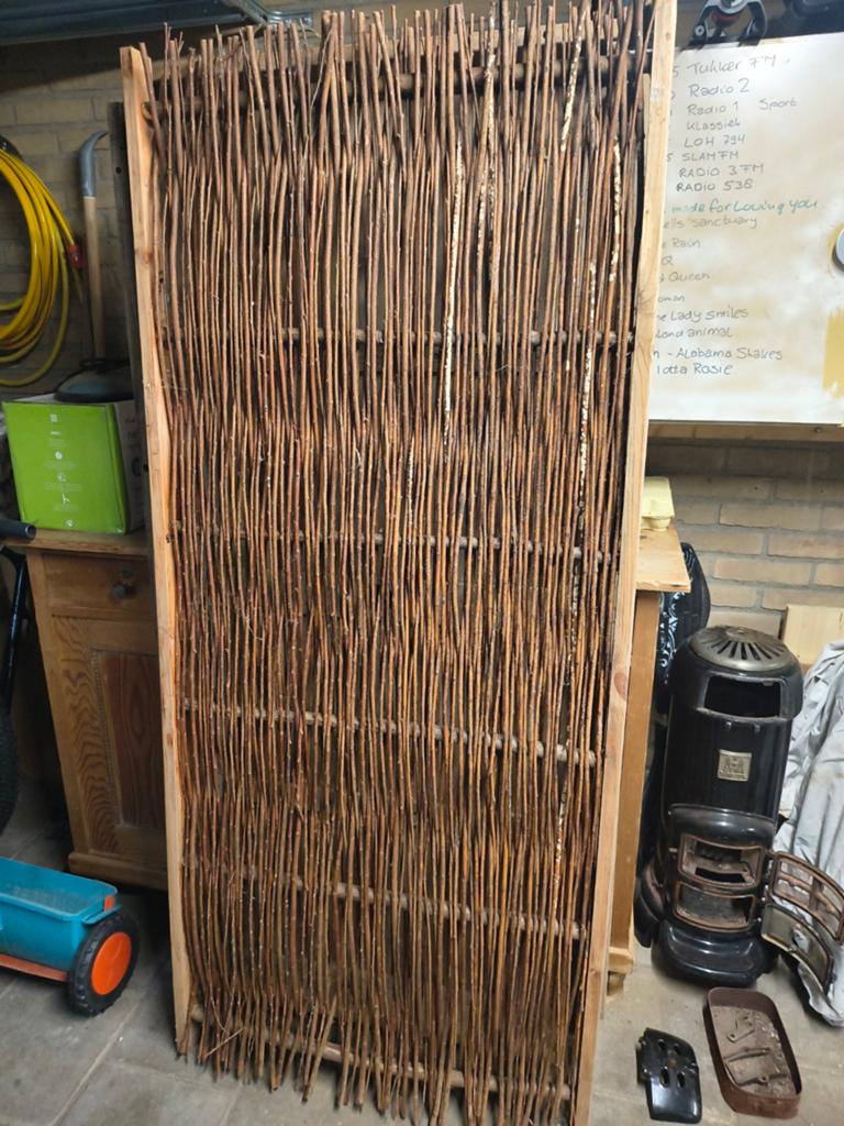 Decoratief wilgenscherm / tuinscherm, Tuin en Terras, Schuttingen, Ophalen, 1 tot 2 meter, Minder dan 3 meter, Zo goed als nieuw