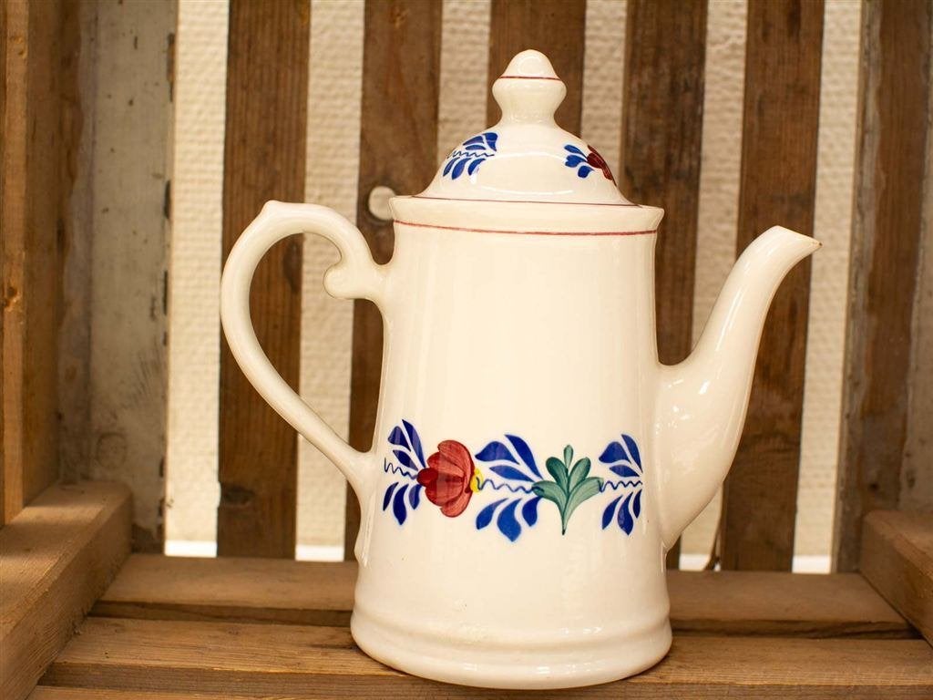 Boch boerenbond porseleinen theepot 37341, Huis en Inrichting, Keuken | Servies, Gebruikt, Ophalen of Verzenden, Bord(en), Overige stijlen