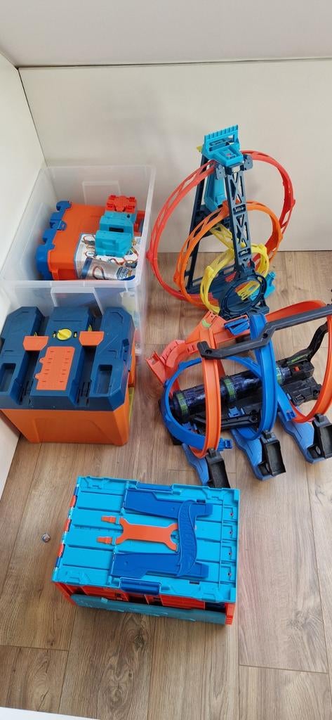 Grote partij hot wheels, kurkentrekker, triple loopingset..., Ophalen, Handmatig, Hot Wheels