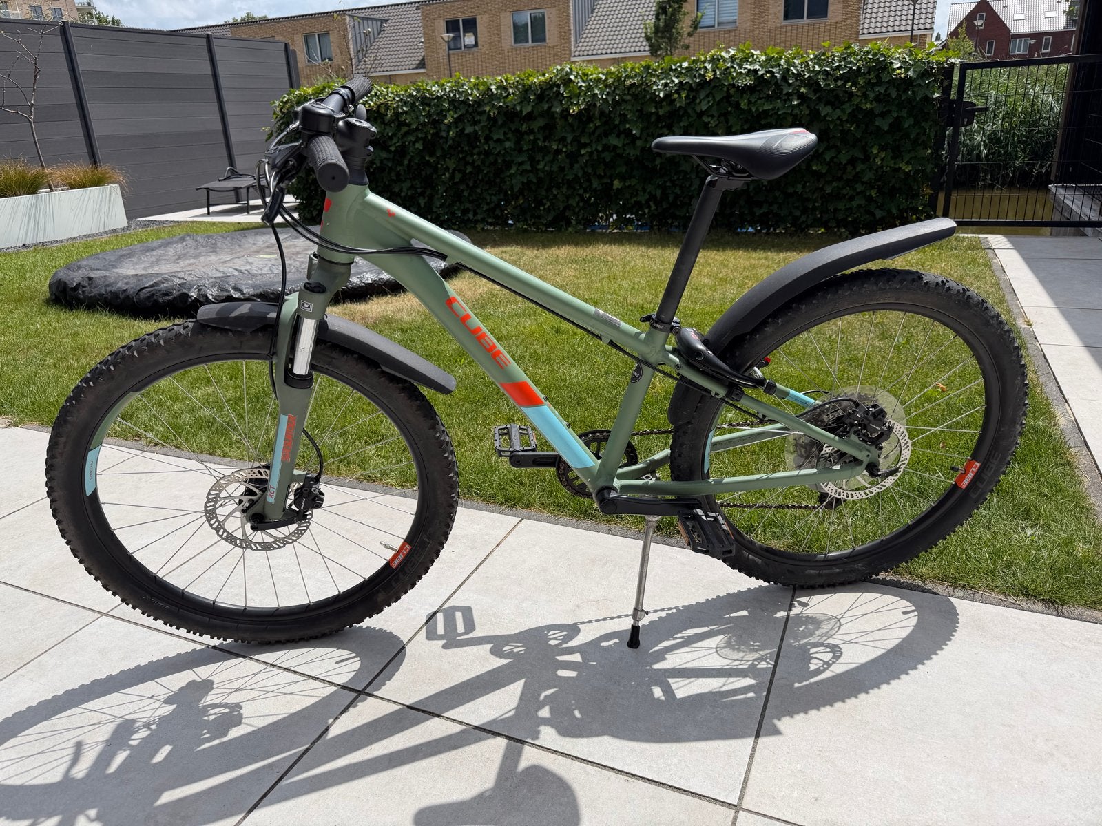 Cube Acid 240 Disc Kinderfiets - Groen/Oranje, Ophalen, Gebruikt, 20 tot 24 inch, Aluminium