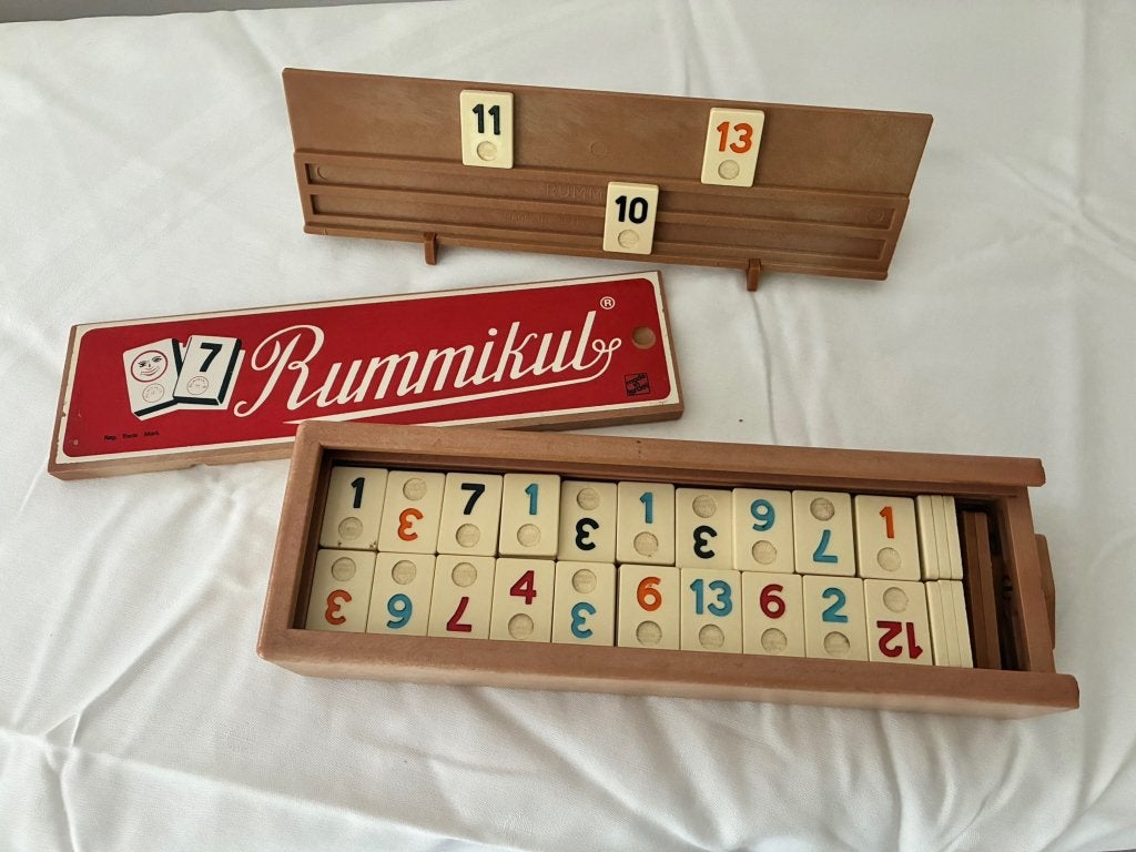 rummikub de luxe, Vijf spelers of meer, Ophalen of Verzenden, Zo goed als nieuw, Lemada Games