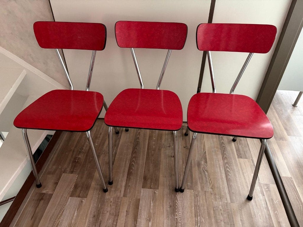 Formica Keukenstoel, Huis en Inrichting, Stoelen, Ophalen, Gebruikt, Rood, Drie