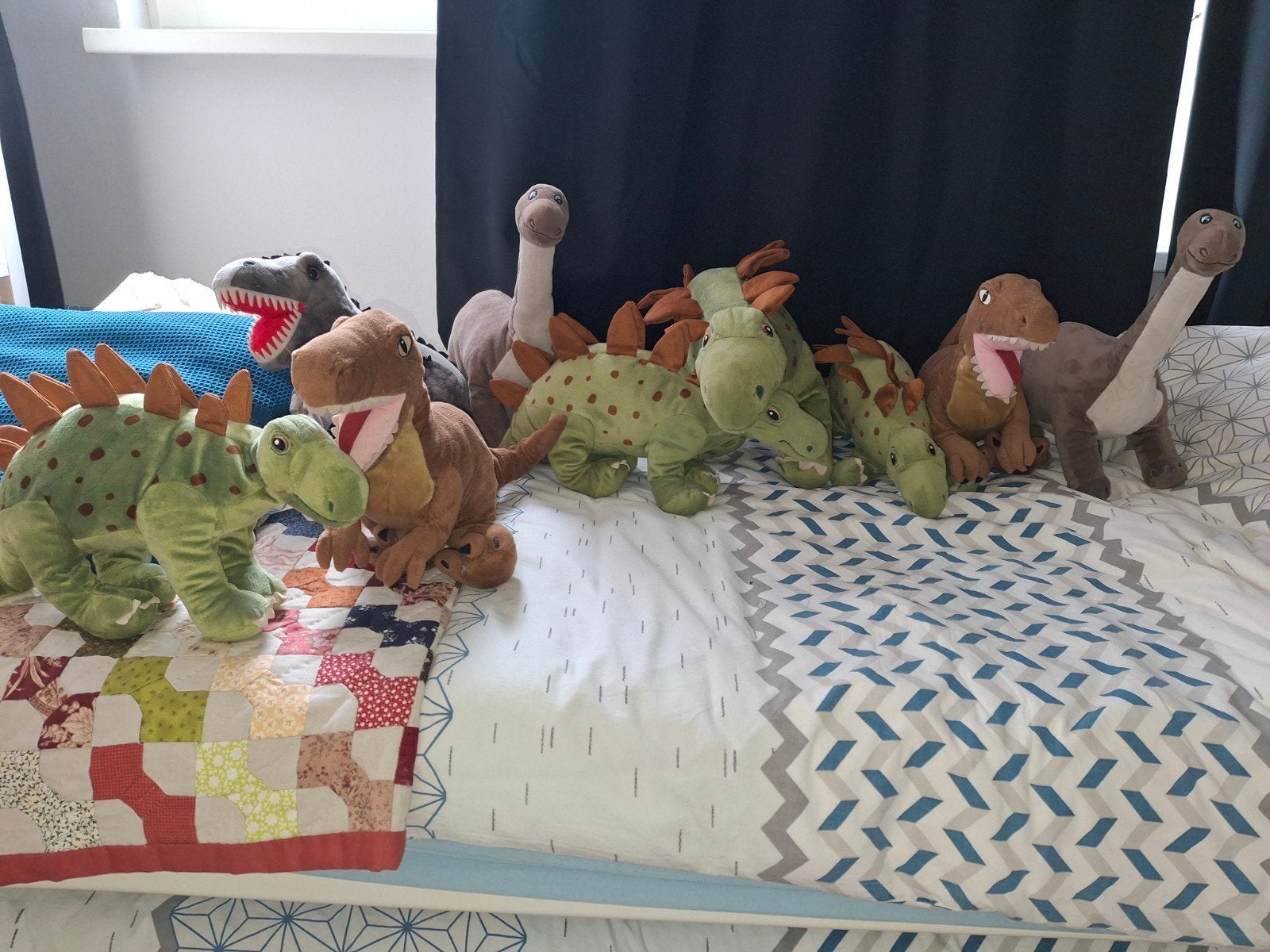 Zachte en mooie Dino knuffels - Diverse soorten, Dinosaurus, Ophalen of Verzenden, Zo goed als nieuw, Middelgroot (20 tot 80 cm)