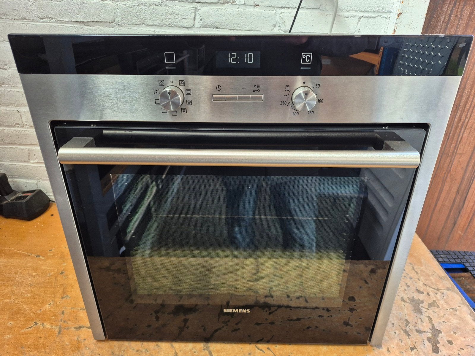 NETTE SIEMENS HB33GB550 HETELUCHT OVEN TE KOOP, Witgoed en Apparatuur, Gebruikt, Info@siemens.nl, Hete lucht, 60 cm of meer