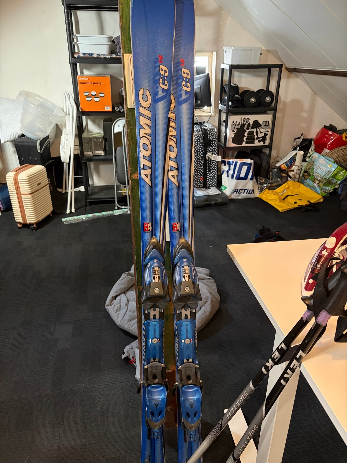 Atomic Ski's 160cm inclusief Leki skistokken, Ophalen, 160 tot 180 cm, Gebruikt, Atomic