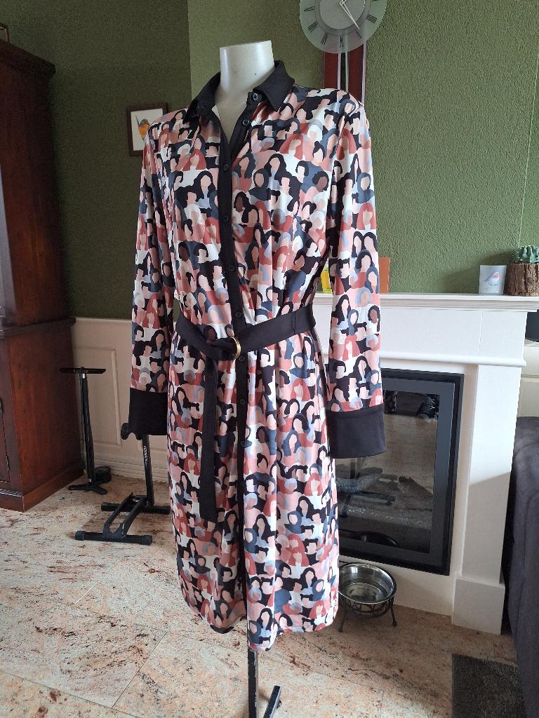 K-design gezichten jurk mensen vrouwen L, K-design, Overige kleuren, Verzenden, Maat 42/44 (L)