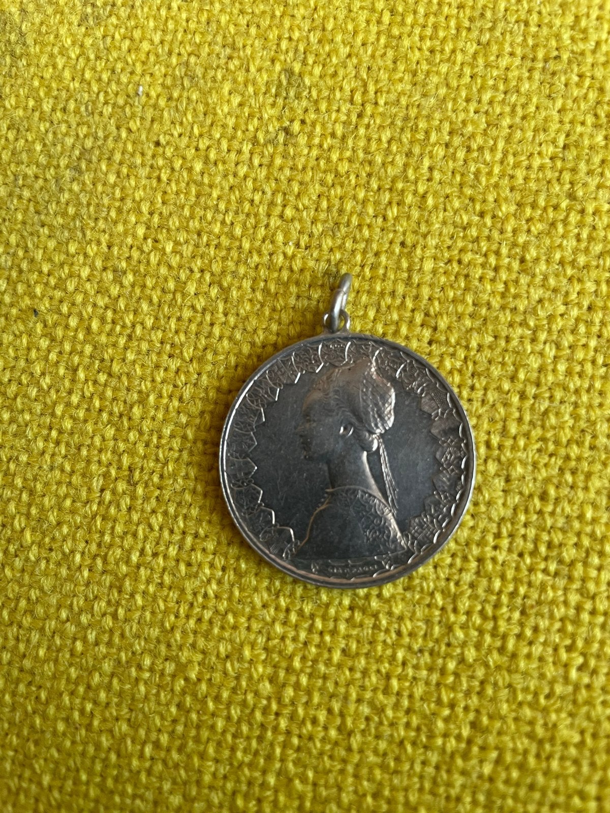 Zilveren Italiaanse L.500 munt hanger, Ophalen of Verzenden, Zilver, Buitenland