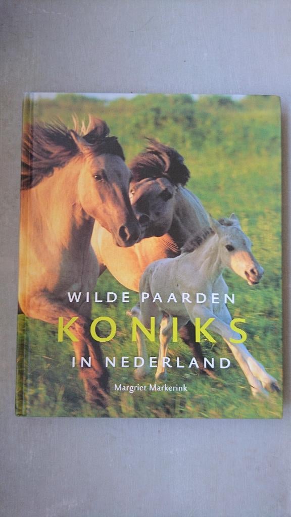 Koniks, wilde paarden in Nederland, Ophalen of Verzenden, Gelezen, Paarden of Pony's
