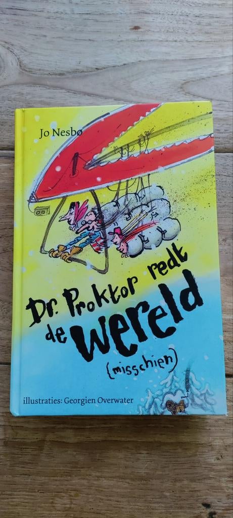 Dr. Proktor redt de wereld (misschien) - Jo Nesbø, Boeken, Kinderboeken | Jeugd | 10 tot 12 jaar, Ophalen of Verzenden, Zo goed als nieuw