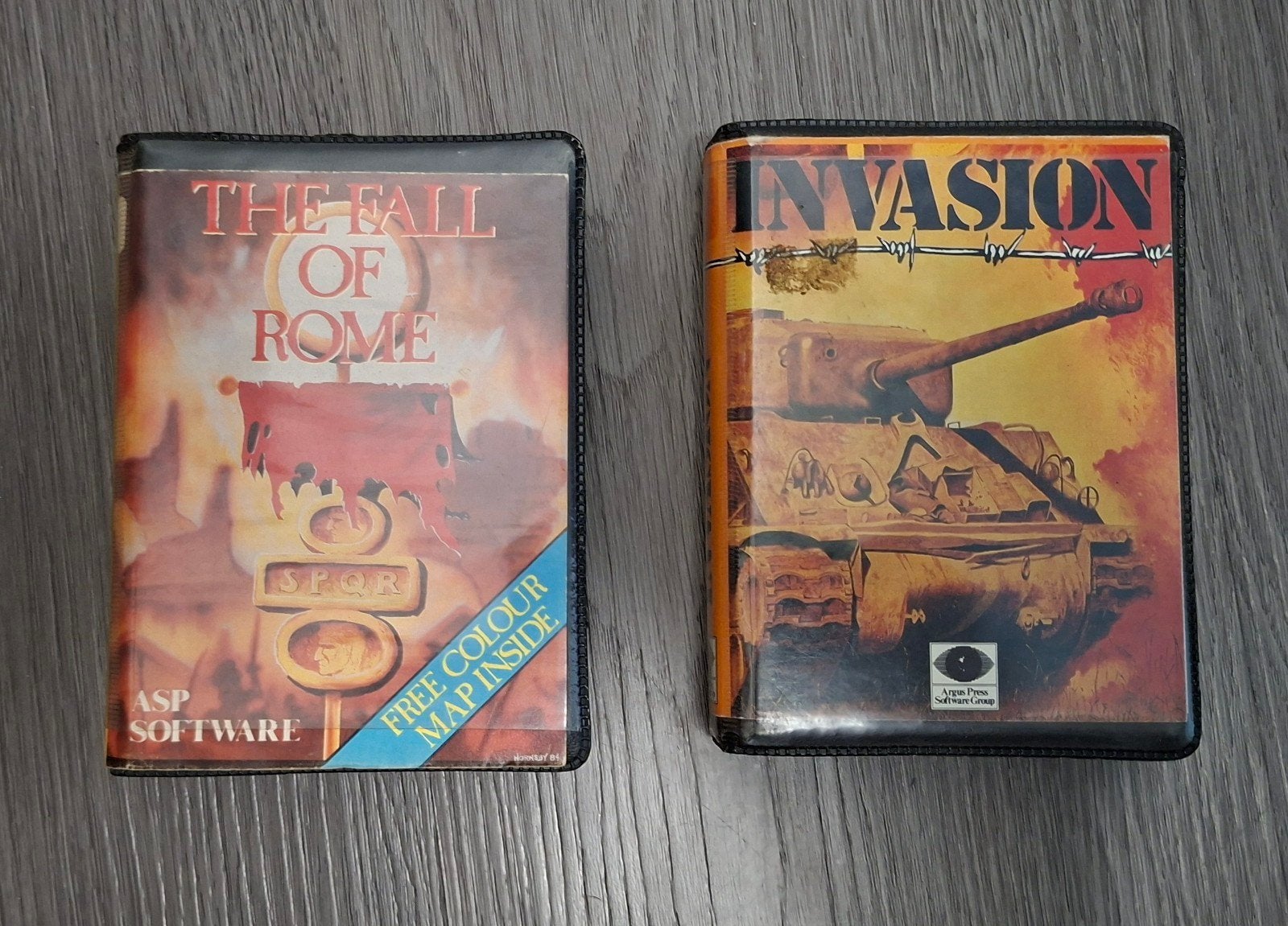 2 Atari computer spellen - The Fall of Rome & Inva, Ophalen of Verzenden