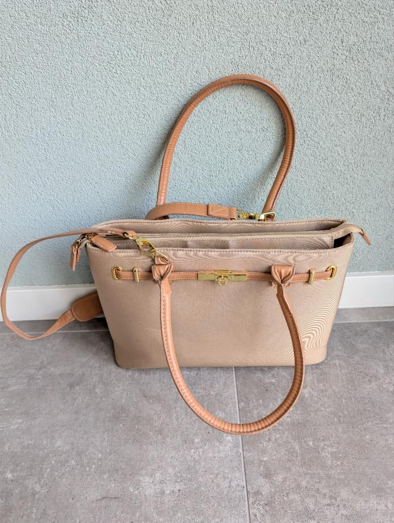 HP premium laptop tas 15.6 inch Milano Taupe, Ophalen of Verzenden, 15 inch, Gebruikt