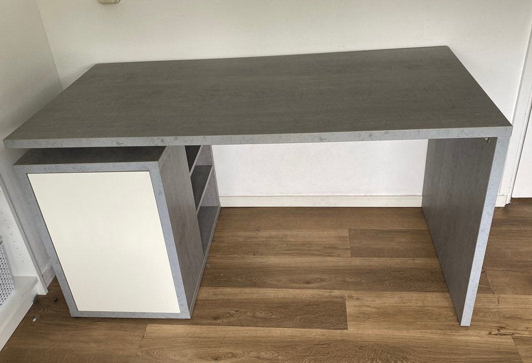 Bureau, Huis en Inrichting, Bureaus, Ophalen, Opbergruimte, Gebruikt, Hout