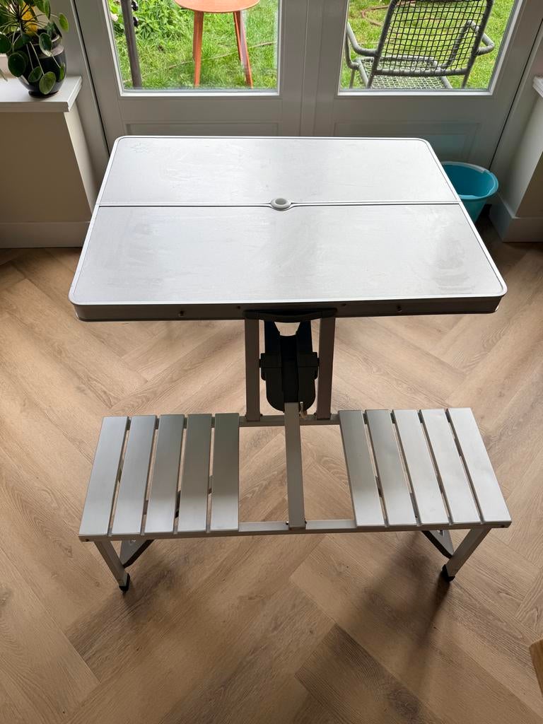 Bo-Camp Campingtafel met bankjes - Compact en Handig, Tuin en Terras, Picknicktafels, Ophalen, Gebruikt, Vierkant, Aluminium